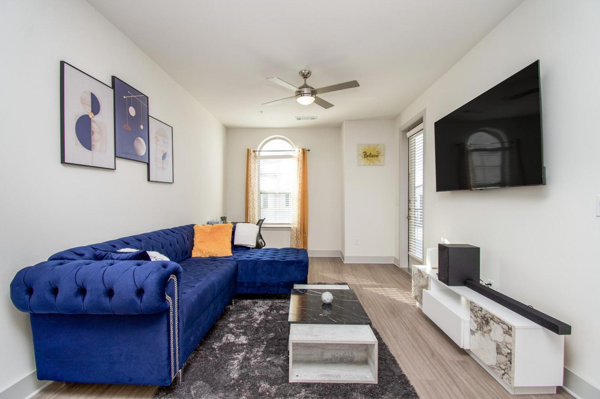Appartement Luxurious & Spacious 1br